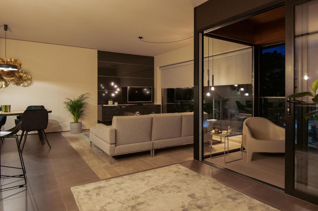 Boulevard Botanie City Apartment With Parking Hasselt Luaran gambar